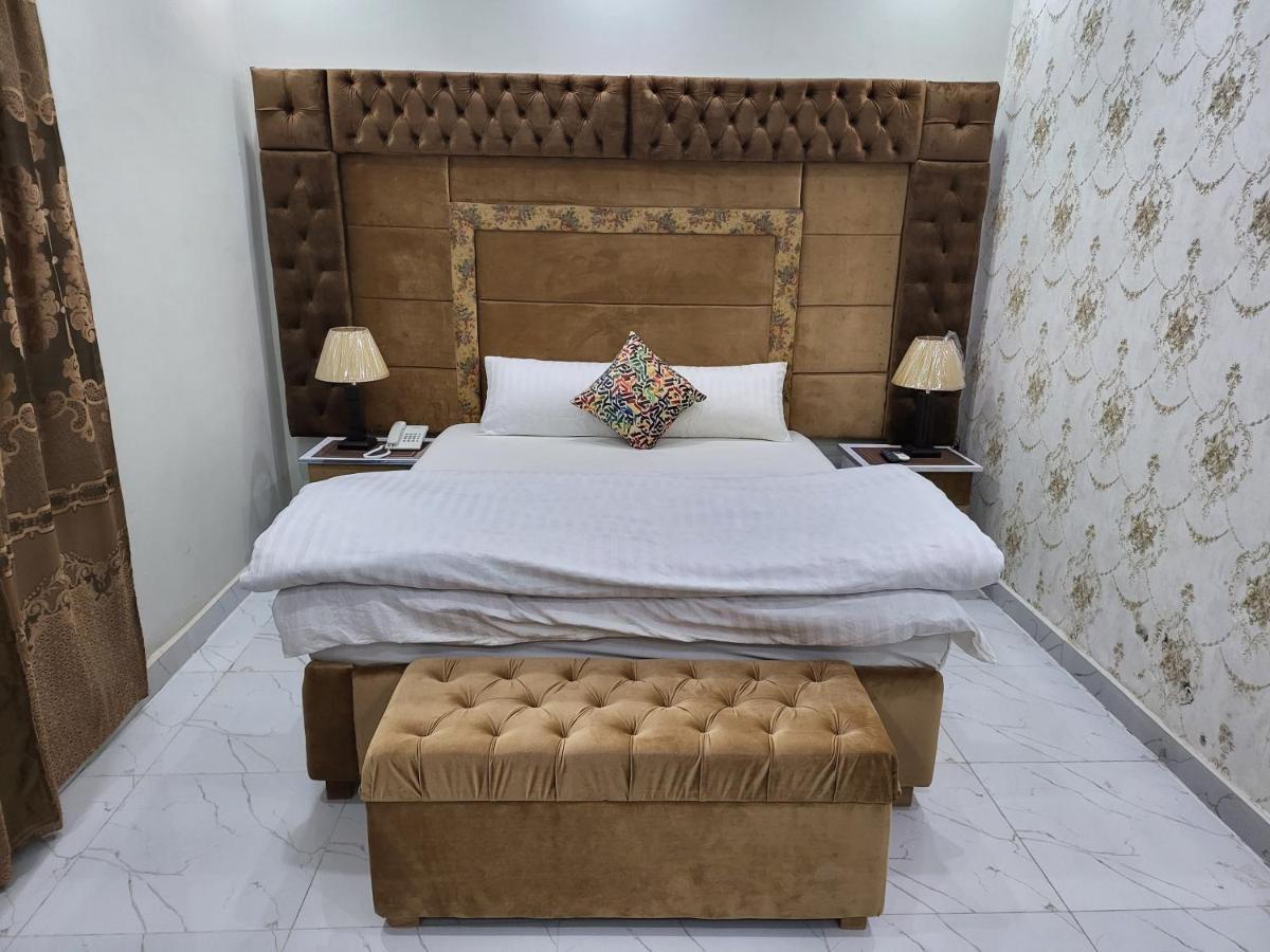 Relax Inn Lahaur Zewnętrze zdjęcie