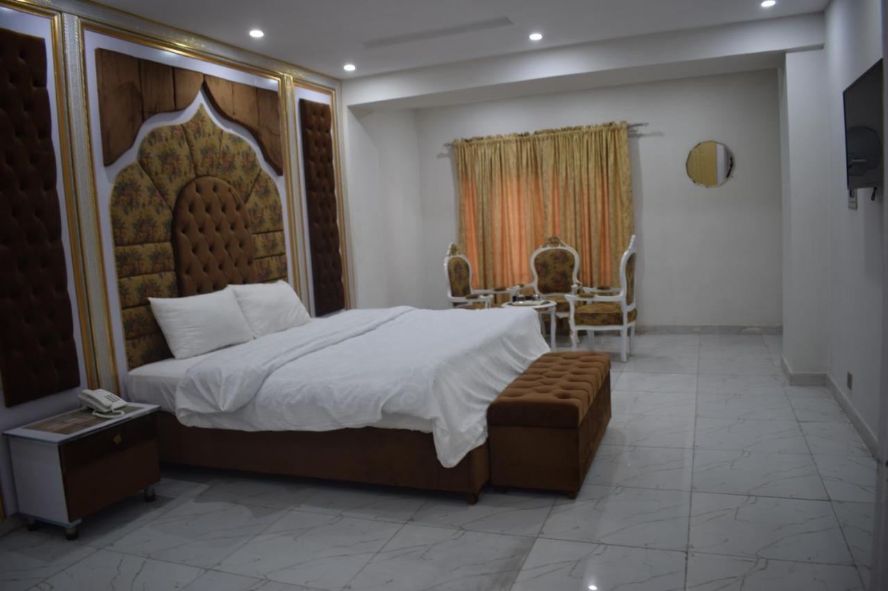 Relax Inn Lahaur Zewnętrze zdjęcie