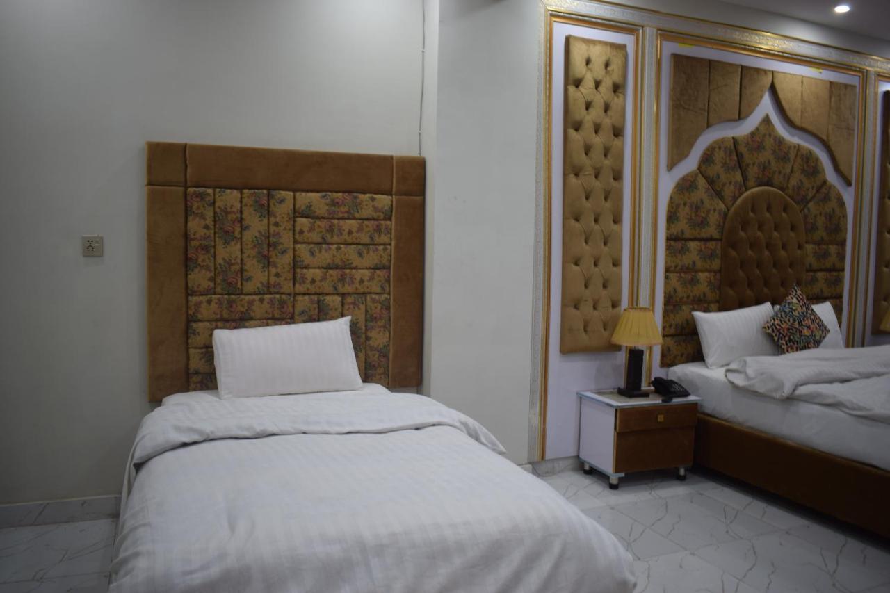 Relax Inn Lahaur Zewnętrze zdjęcie